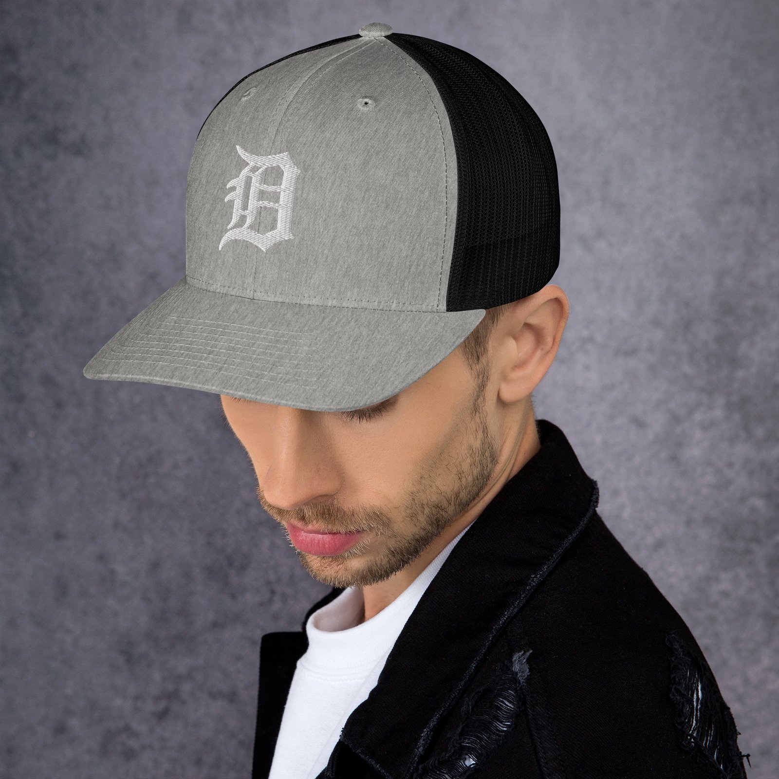 Men's Detroit Tigers 'Old English D' Mesh Back Trucker Cap - Image 14