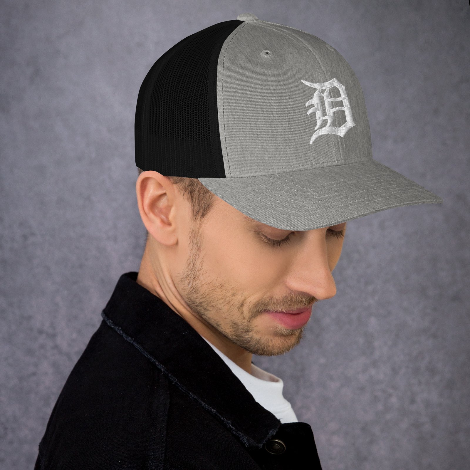 Men's Detroit Tigers 'Old English D' Mesh Back Trucker Cap - Image 15