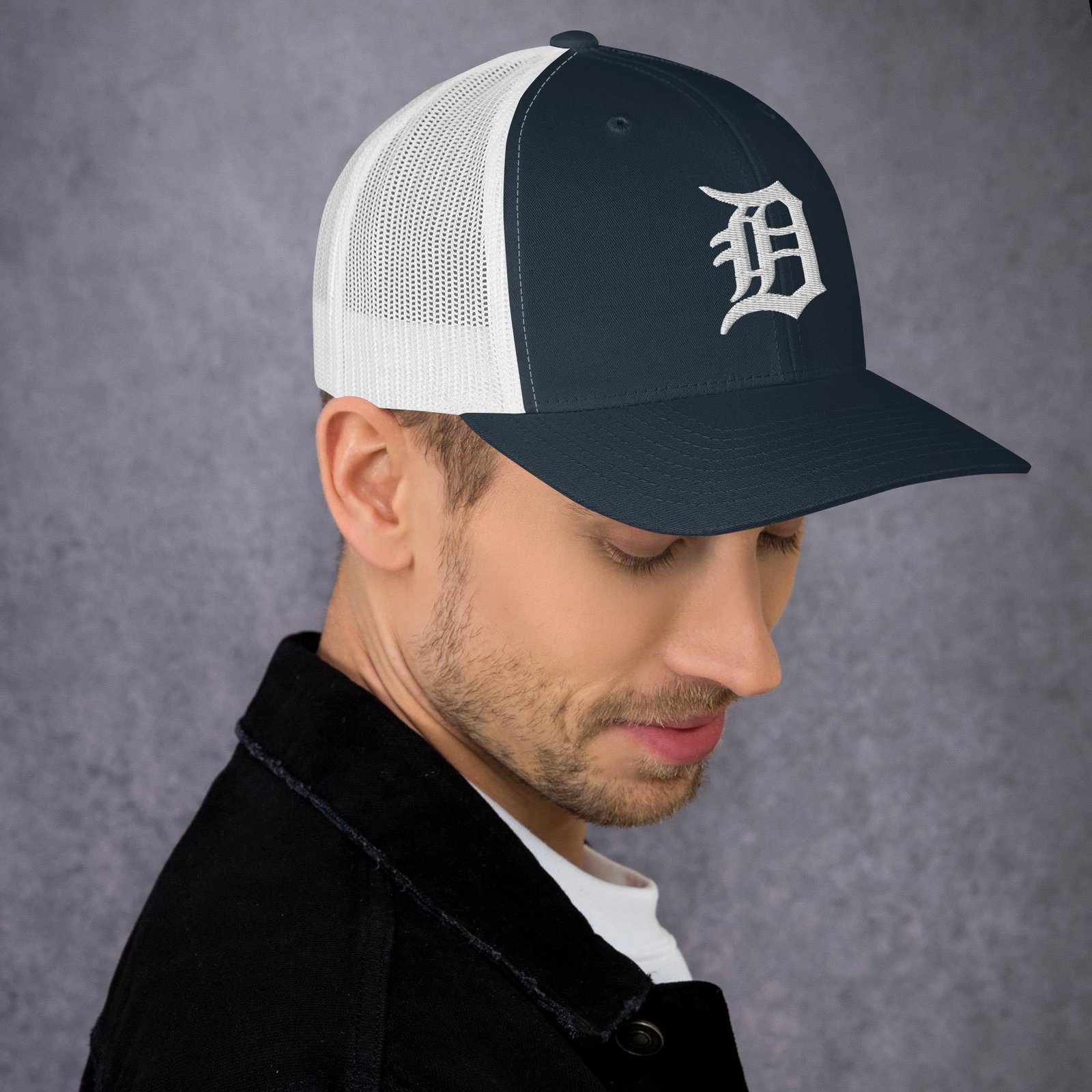 Men's Detroit Tigers 'Old English D' Mesh Back Trucker Cap - Image 12
